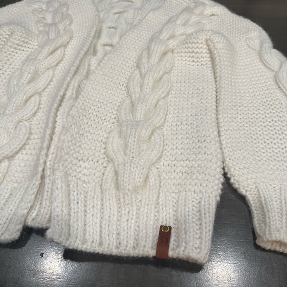 Chunky Cable Knit Long, Oversized  White Mohair Cardigan in size small handmade - Picture 6 of 8